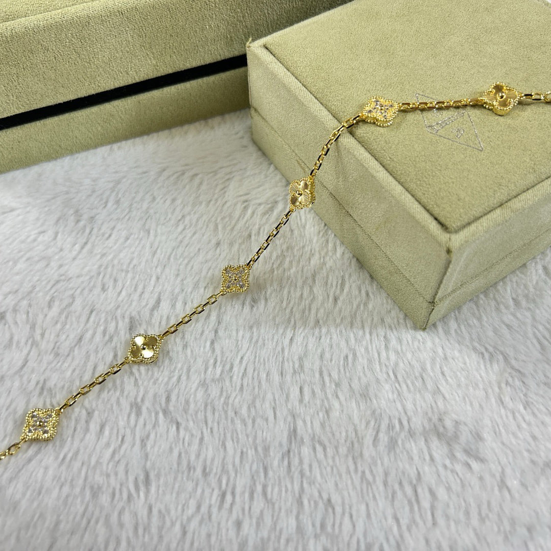 [BIJOUX]CLOVER 6 MOTIF DIAMOND LASER BRACELET