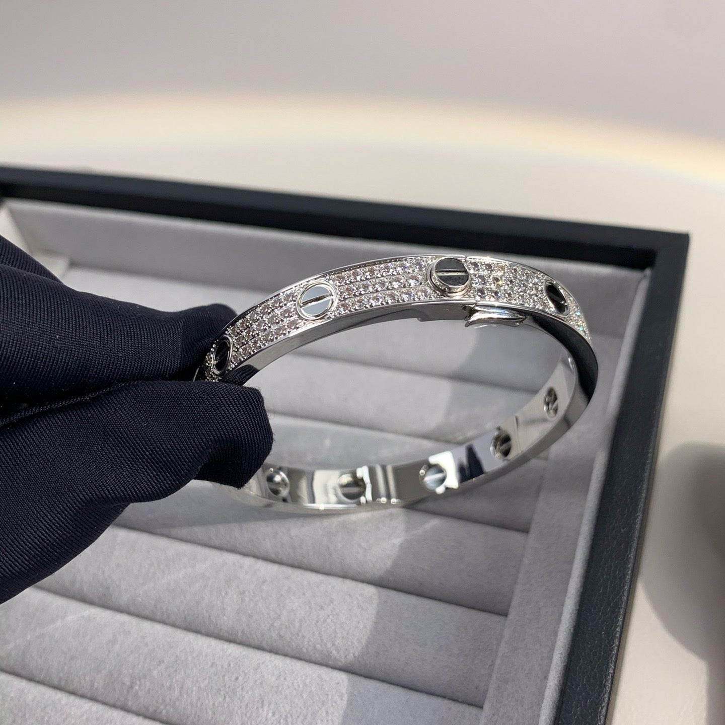 [BIJOUX]LOVE BRACELET 6.1MM DIAMOND-PAVED CERAMIC