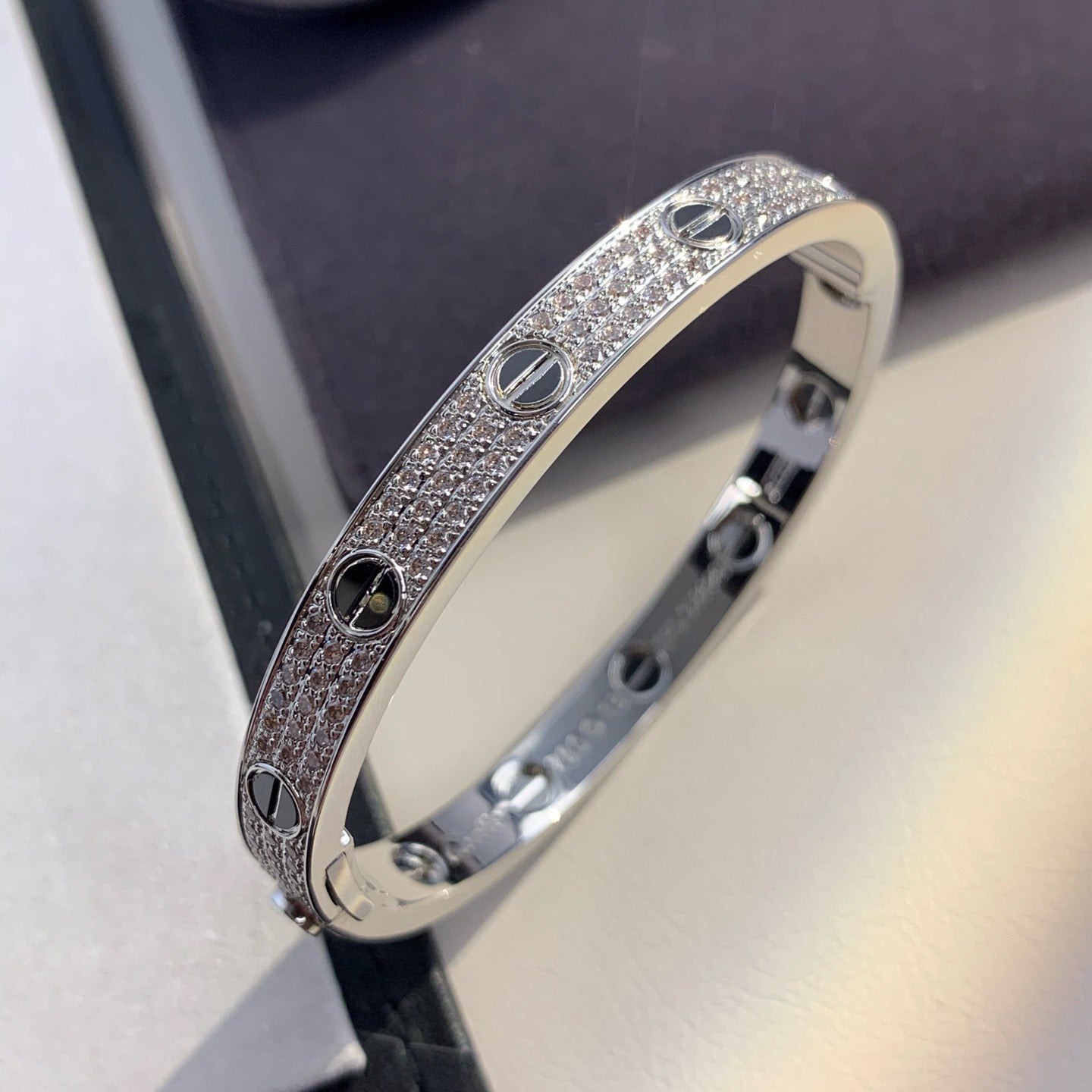 [BIJOUX]ラブブレスレット 6.1MM ダイヤモンドパヴェセラミック
