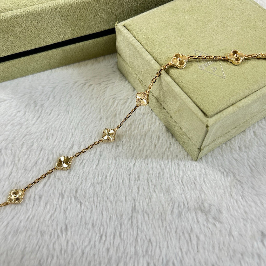[BIJOUX]CLOVER 6 MOTIF DIAMOND BRACELET
