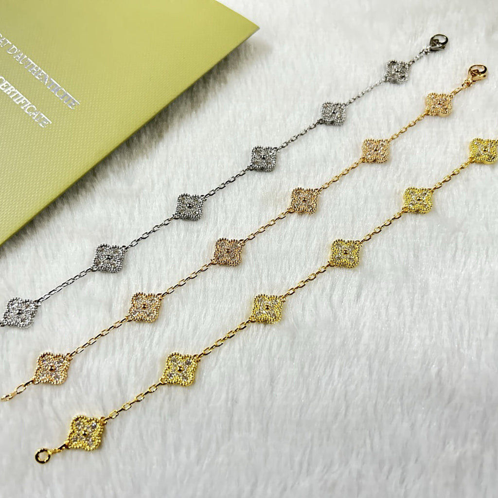 [BIJOUX]CLOVER 6 MOTIF DIAMOND BRACELET