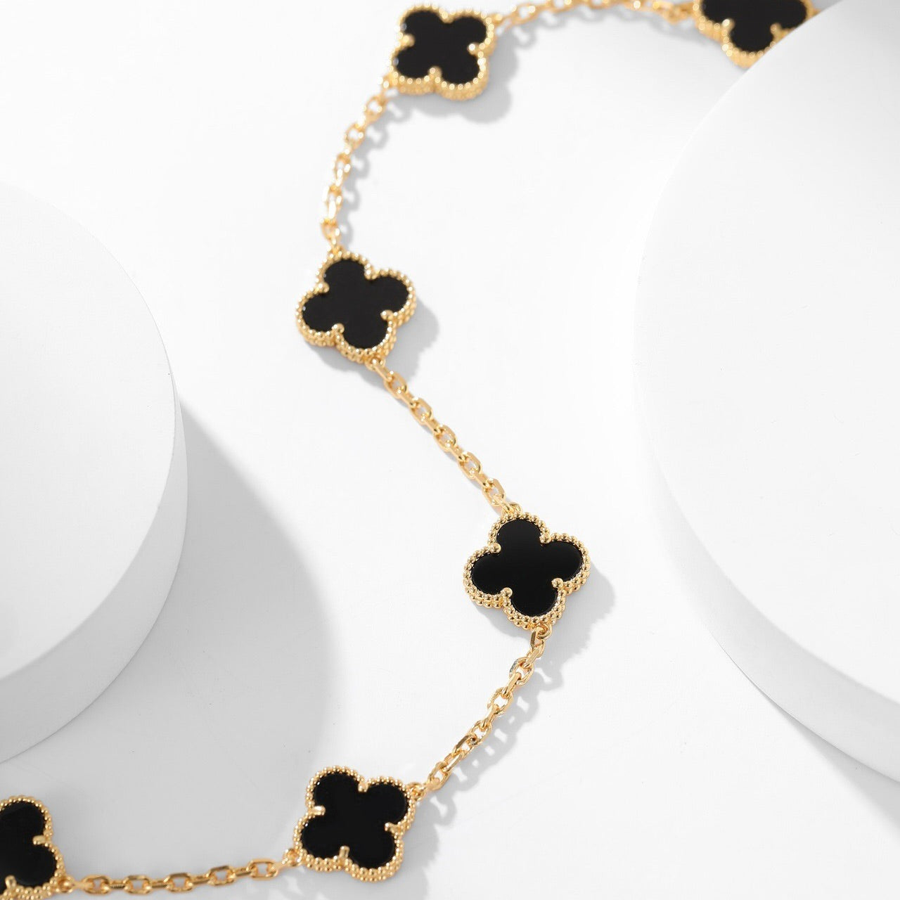 [BIJOUX] COLLIER TRÈFLE 10 MOTIFS ONYX