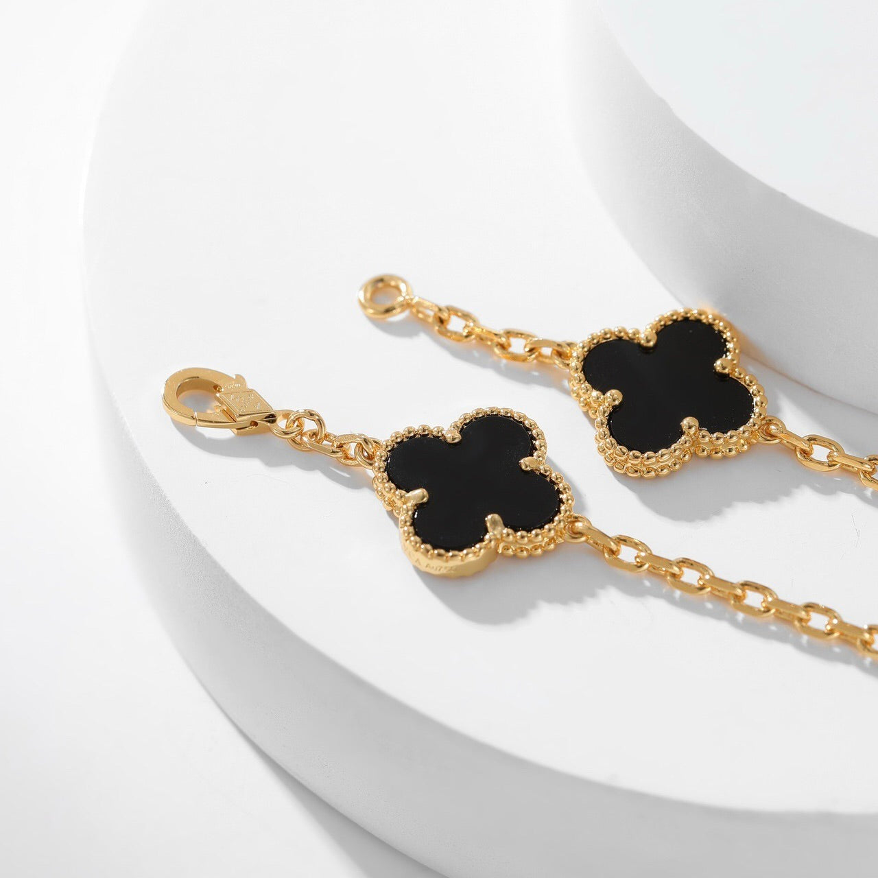 [BIJOUX] COLLIER TRÈFLE 10 MOTIFS ONYX