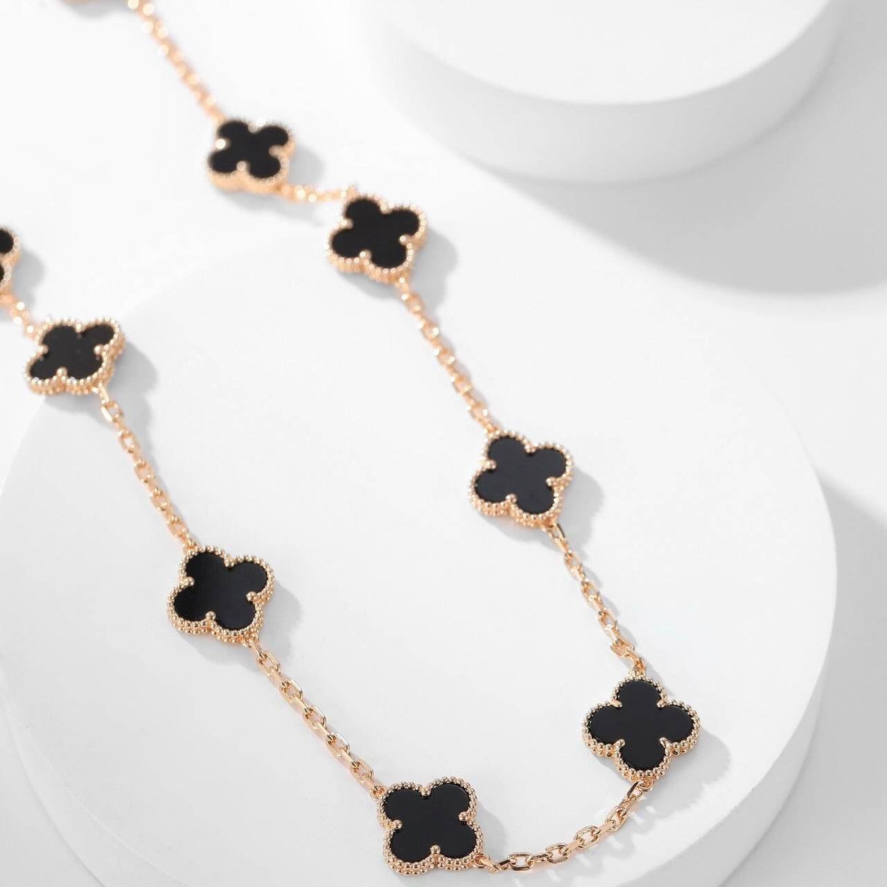 [BIJOUX] COLLIER TRÈFLE 10 MOTIFS ONYX