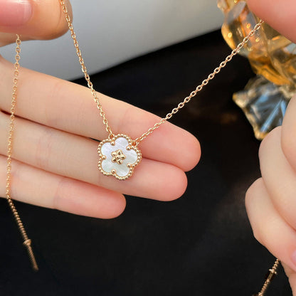 [BIJOUX]LUCKY  WHITE MOP  PLUM BLOSSOM NECKLACE