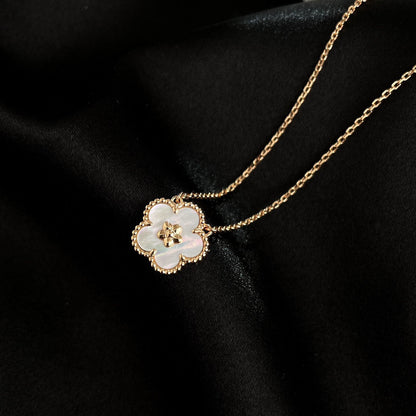 [BIJOUX]LUCKY  WHITE MOP  PLUM BLOSSOM NECKLACE