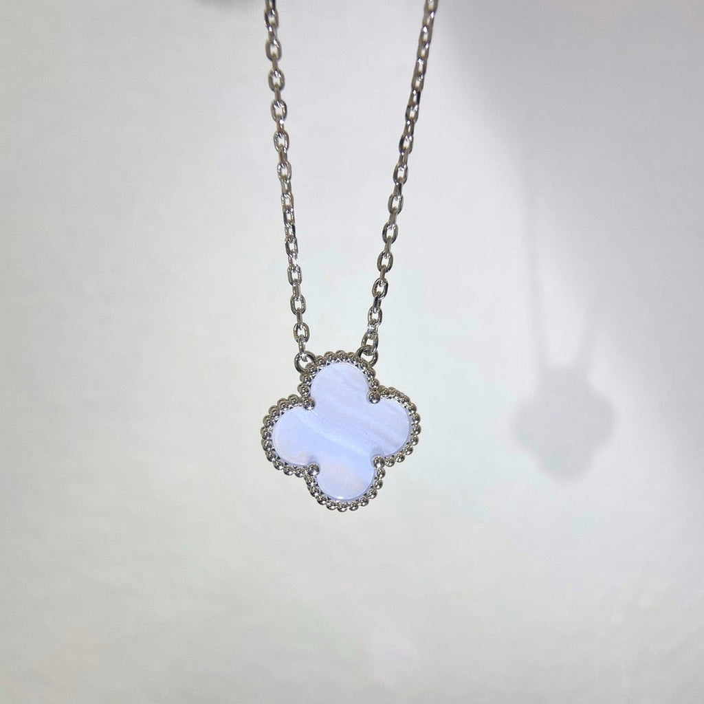 [BIJOUX]CLOVER 15MM BLUE CHALCEDONY NECKLACE SILVER