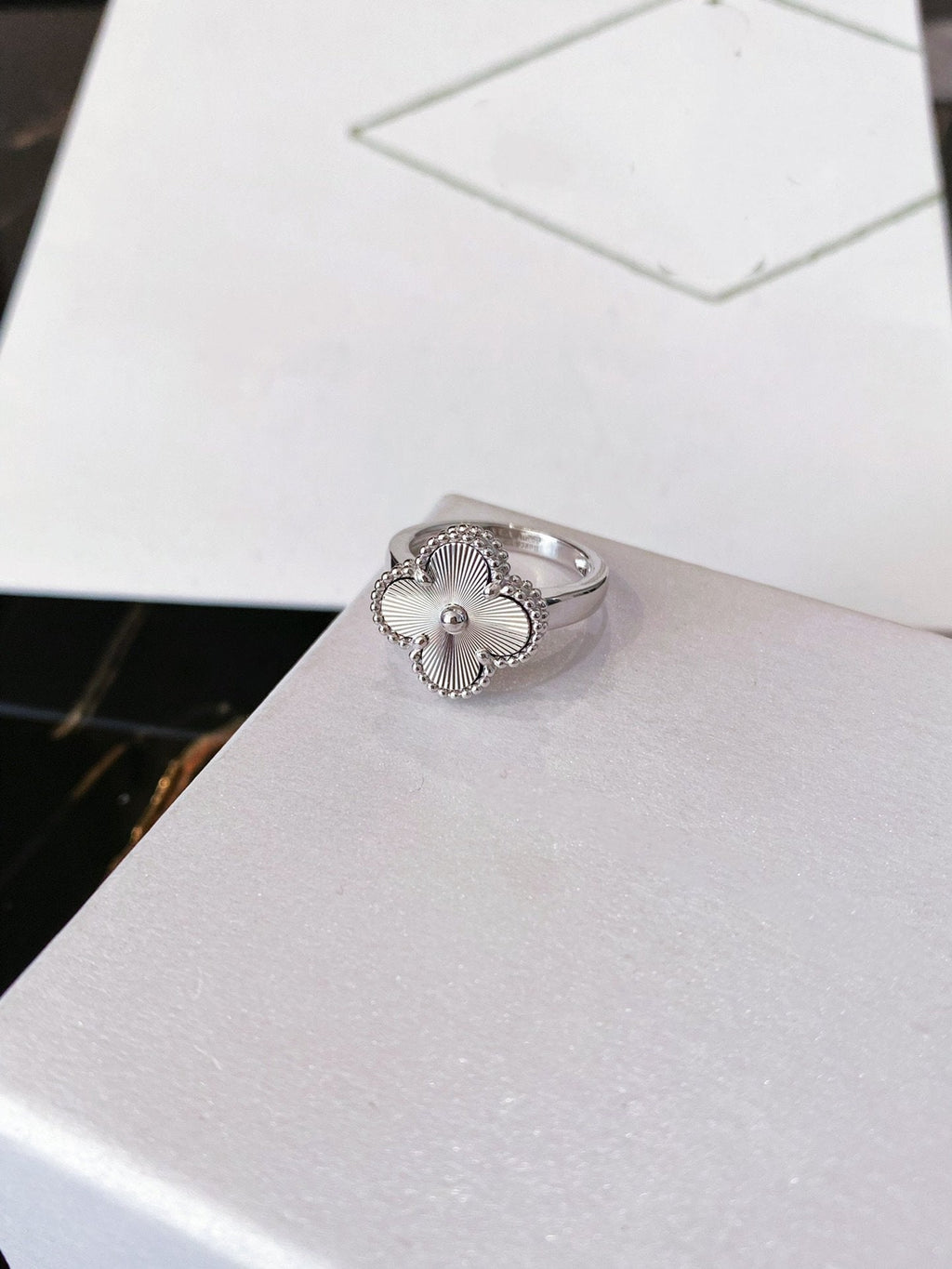 [BIJOUX]CLOVER SILVER RING