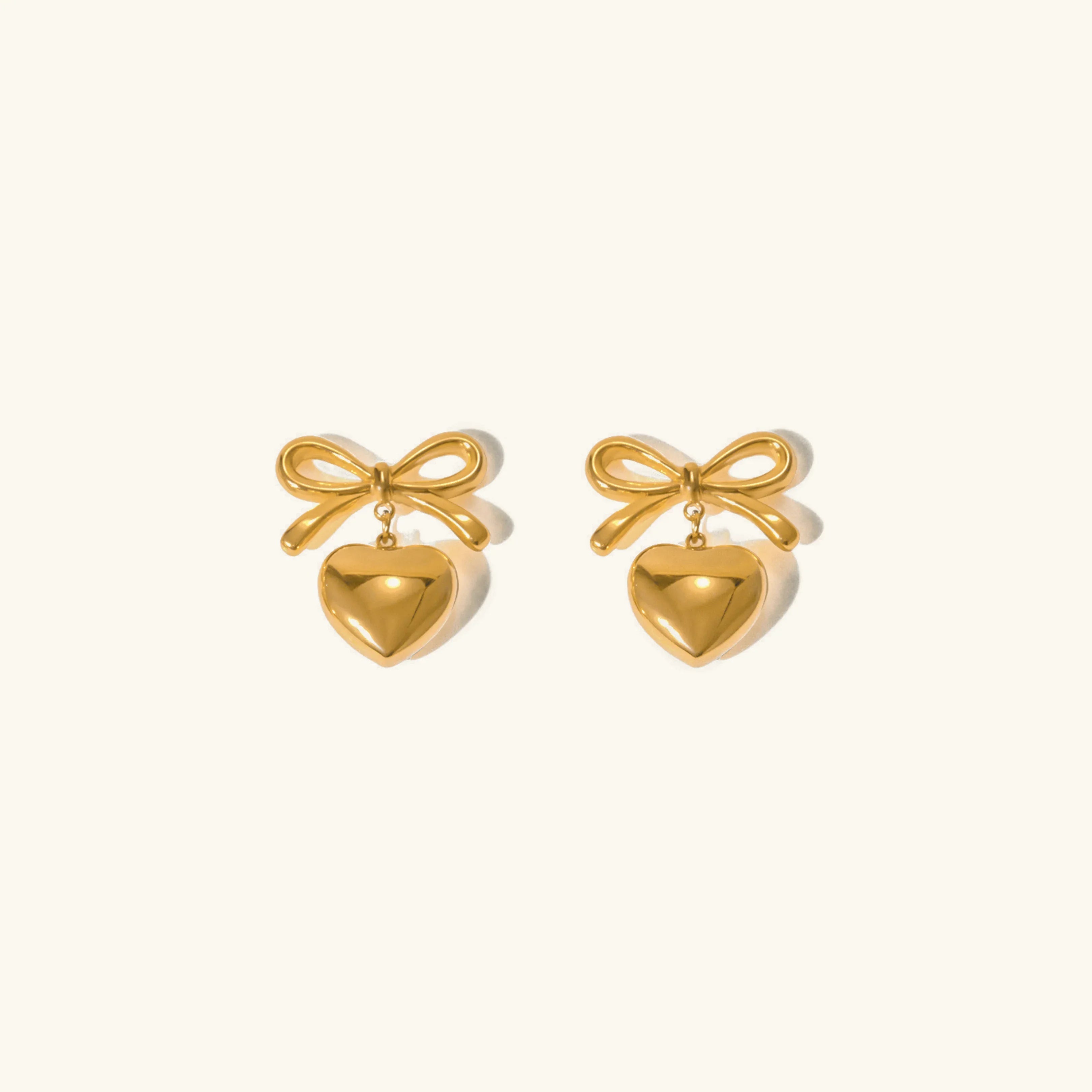 [Topon]Rowanne French Knot Gold Heart Earrings