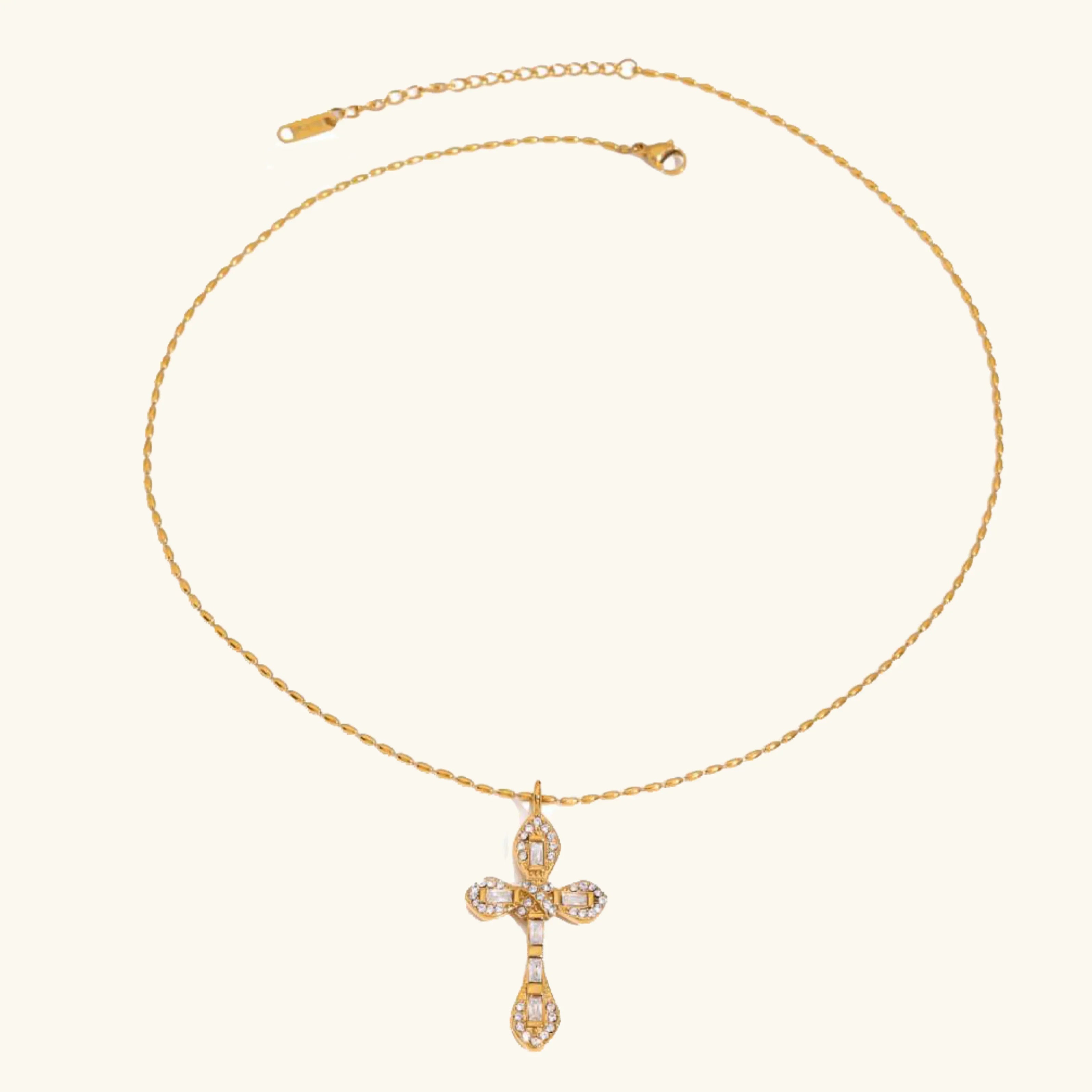 [Topon]Olea Diamond Crucifix