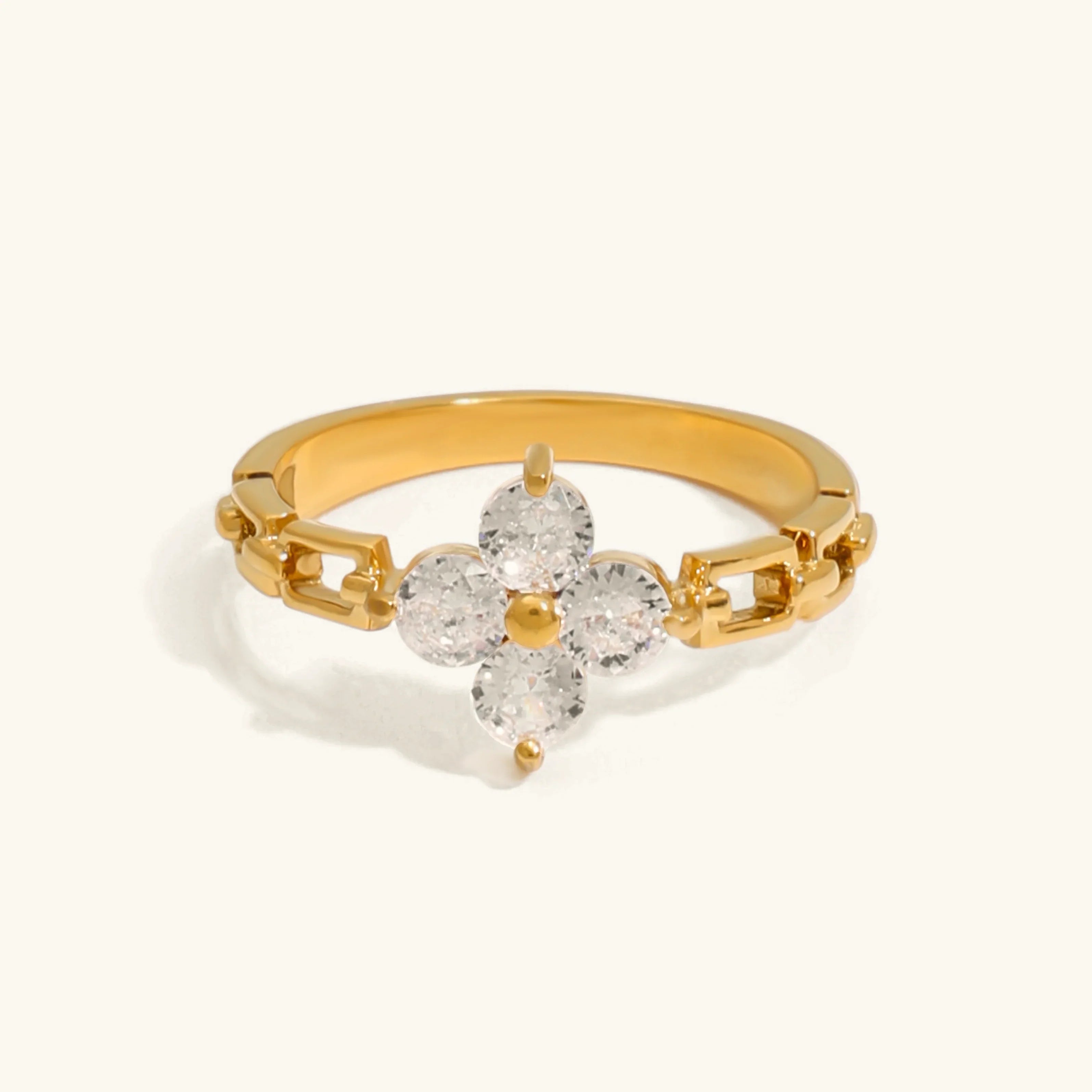 [Topon]Clestine Diamond Petal Ring