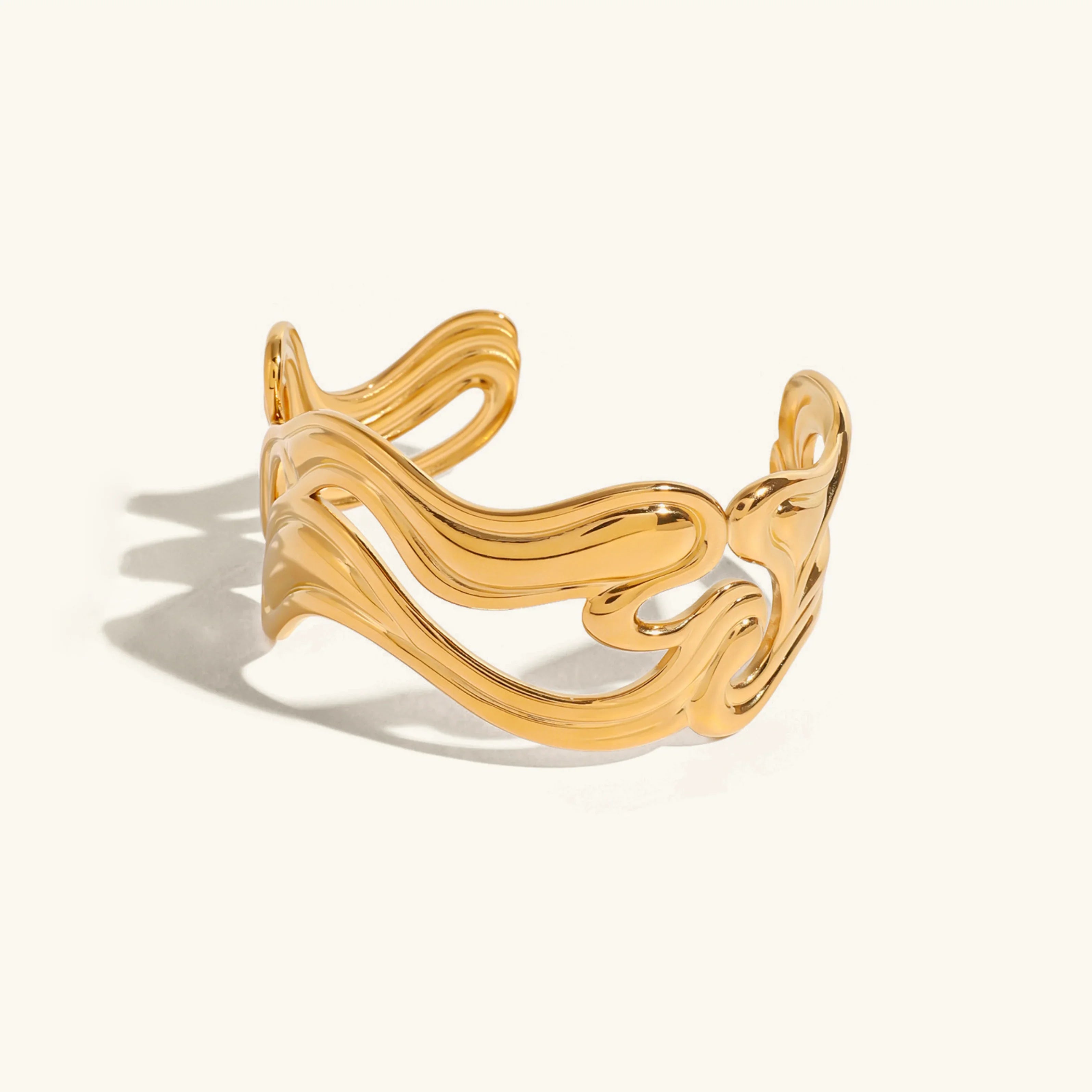[Topon]Anissa Wavy Gold Bracelet