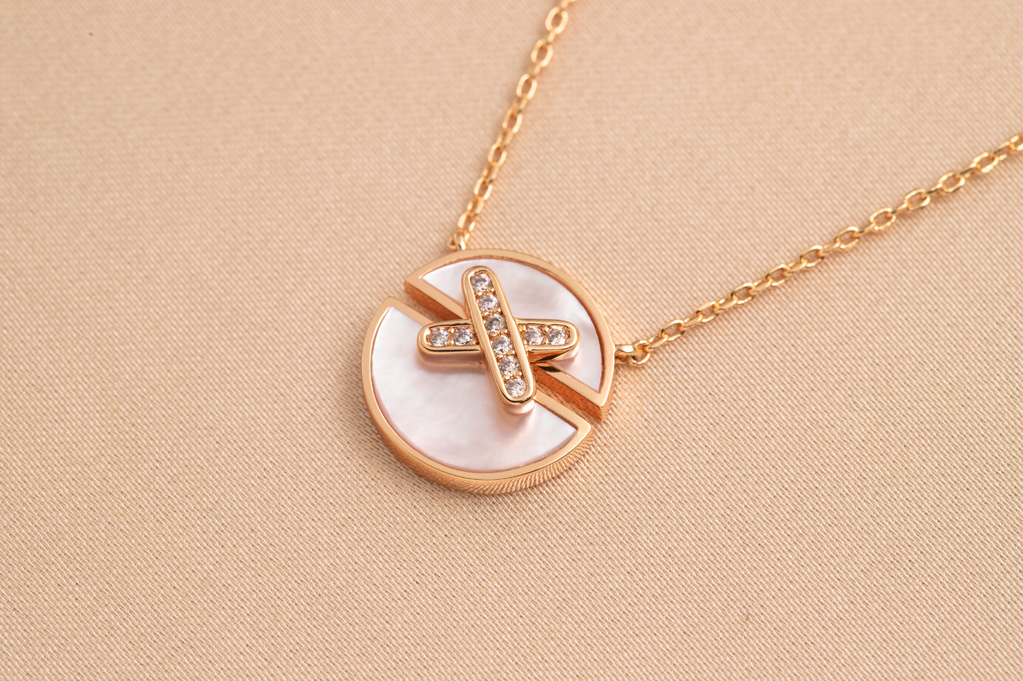 [BIJOUX]JEUX DE PINK GOLD DIAMOND NECKLACE