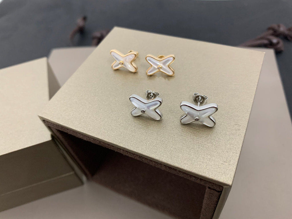 [BIJOUX]JEUX DE WHITE MOP SILVER DIAMOND EARRINGS
