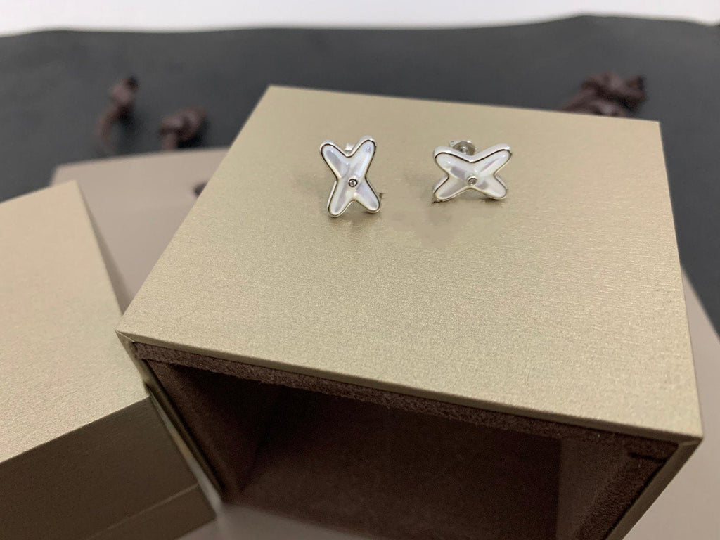 [BIJOUX]JEUX DE WHITE MOP SILVER DIAMOND EARRINGS