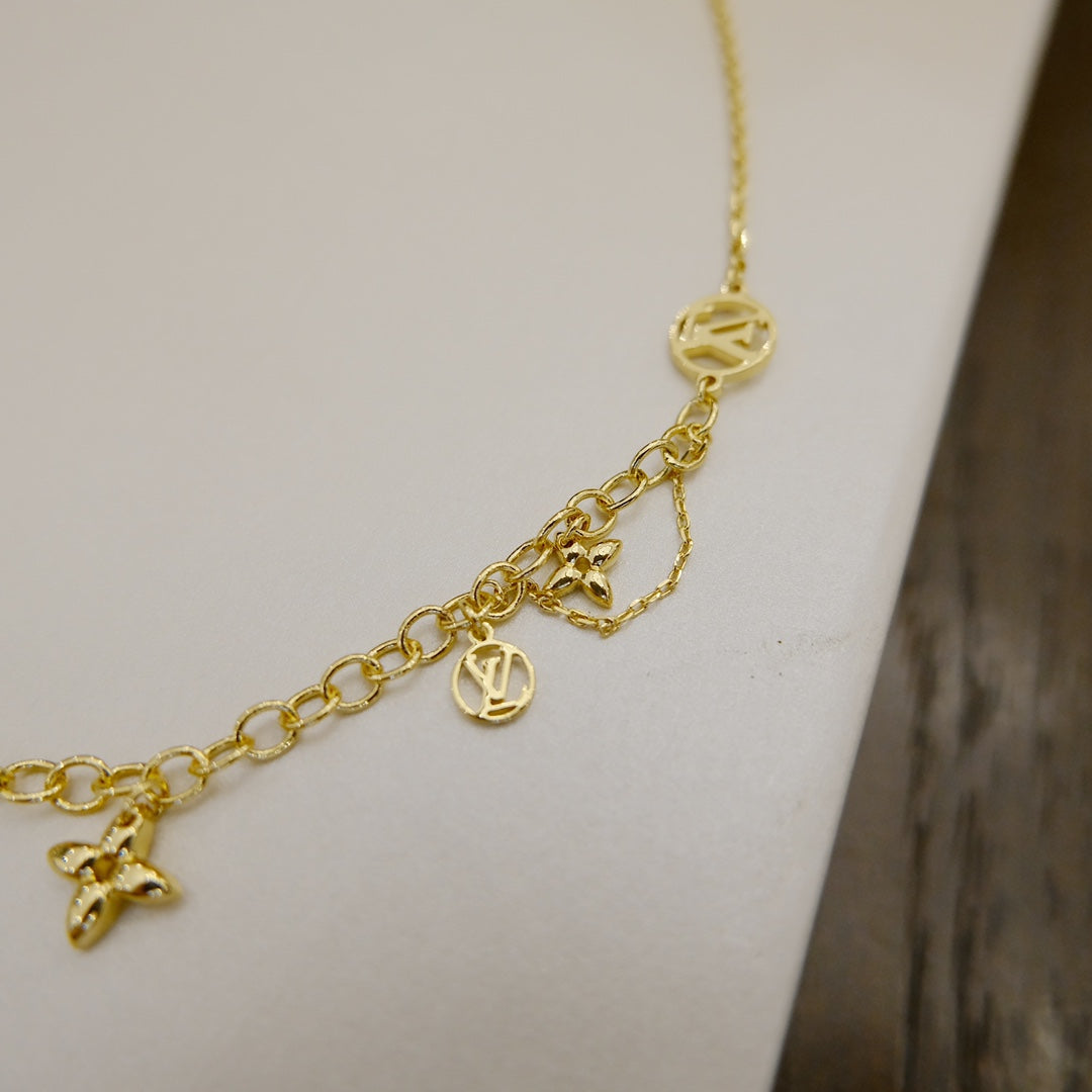 [BIJOUX]BLOOMING SUPPLE NECKLACE BRASS