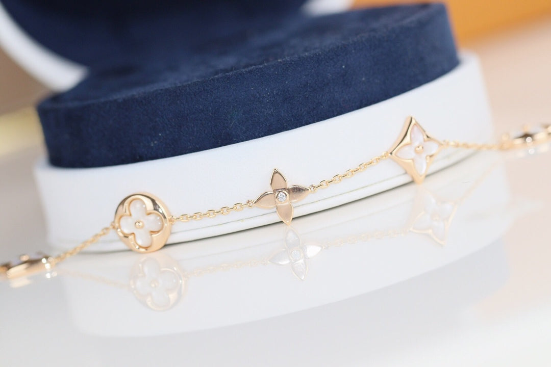 [BIJOUX] BRACELET TRÈFLE À FEUILLES