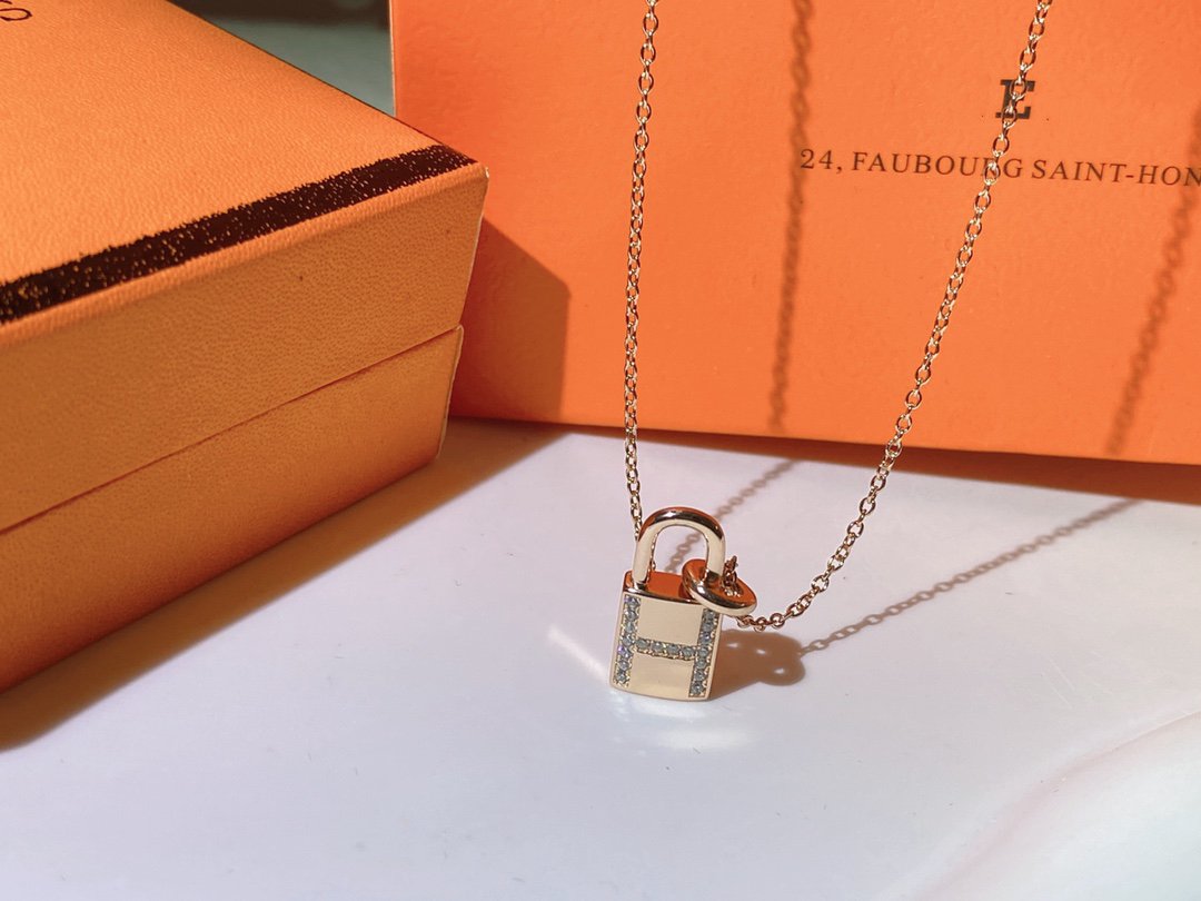 [BIJOUX]HM ADVANCED NICHE LOCK HEAD NECKLACE DIAMONDS