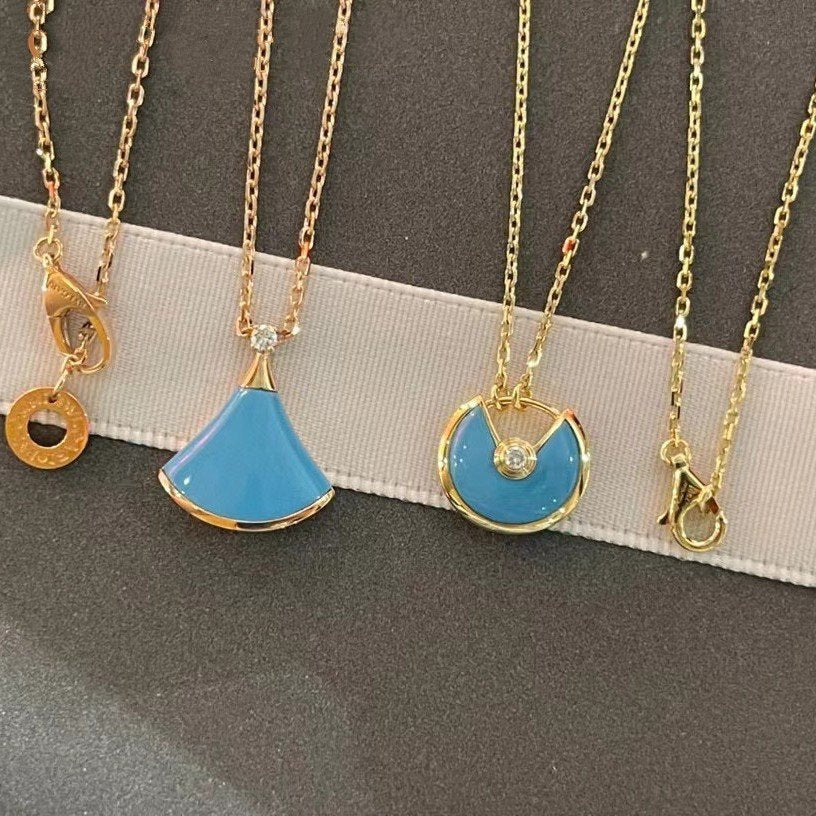 [BIJOUX]AMULETTE GOLD TURQUOISE NECKLACE