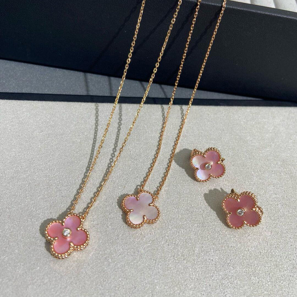 [BIJOUX]COLLIER TRÈFLE 15 MM NACRE ROSE DIAMANT