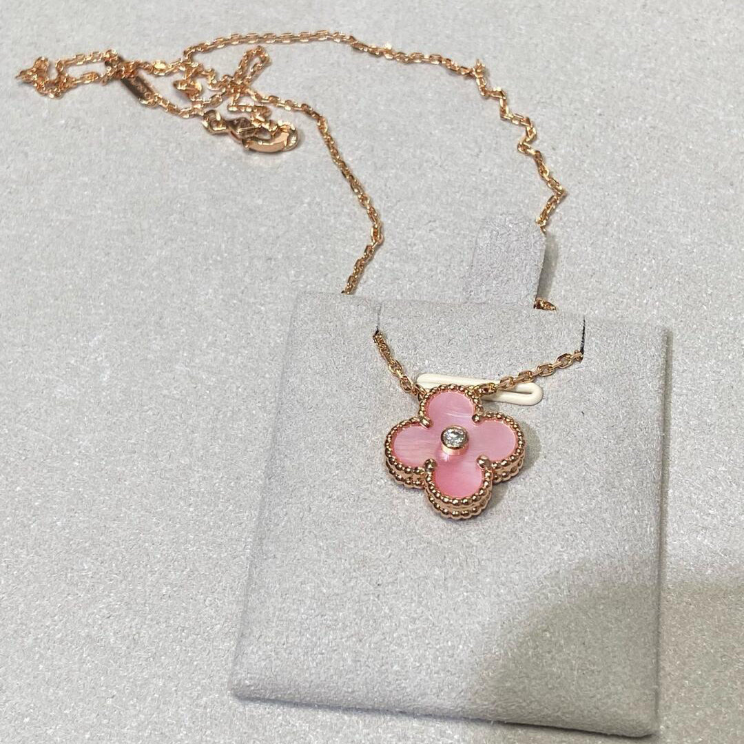 [BIJOUX]COLLIER TRÈFLE 15 MM NACRE ROSE DIAMANT