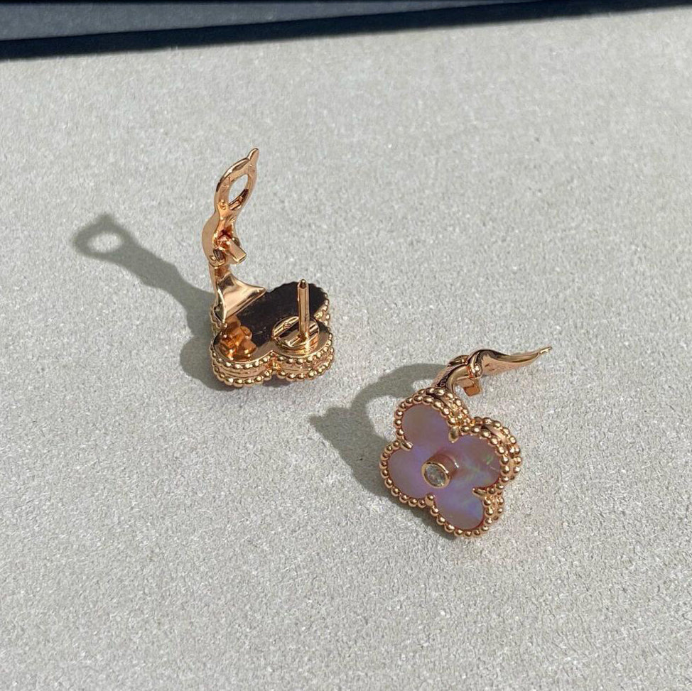 [BIJOUX]CLOUS D'OREILLE TRÈFLE MOYEN 1 DIAMANT ROSE