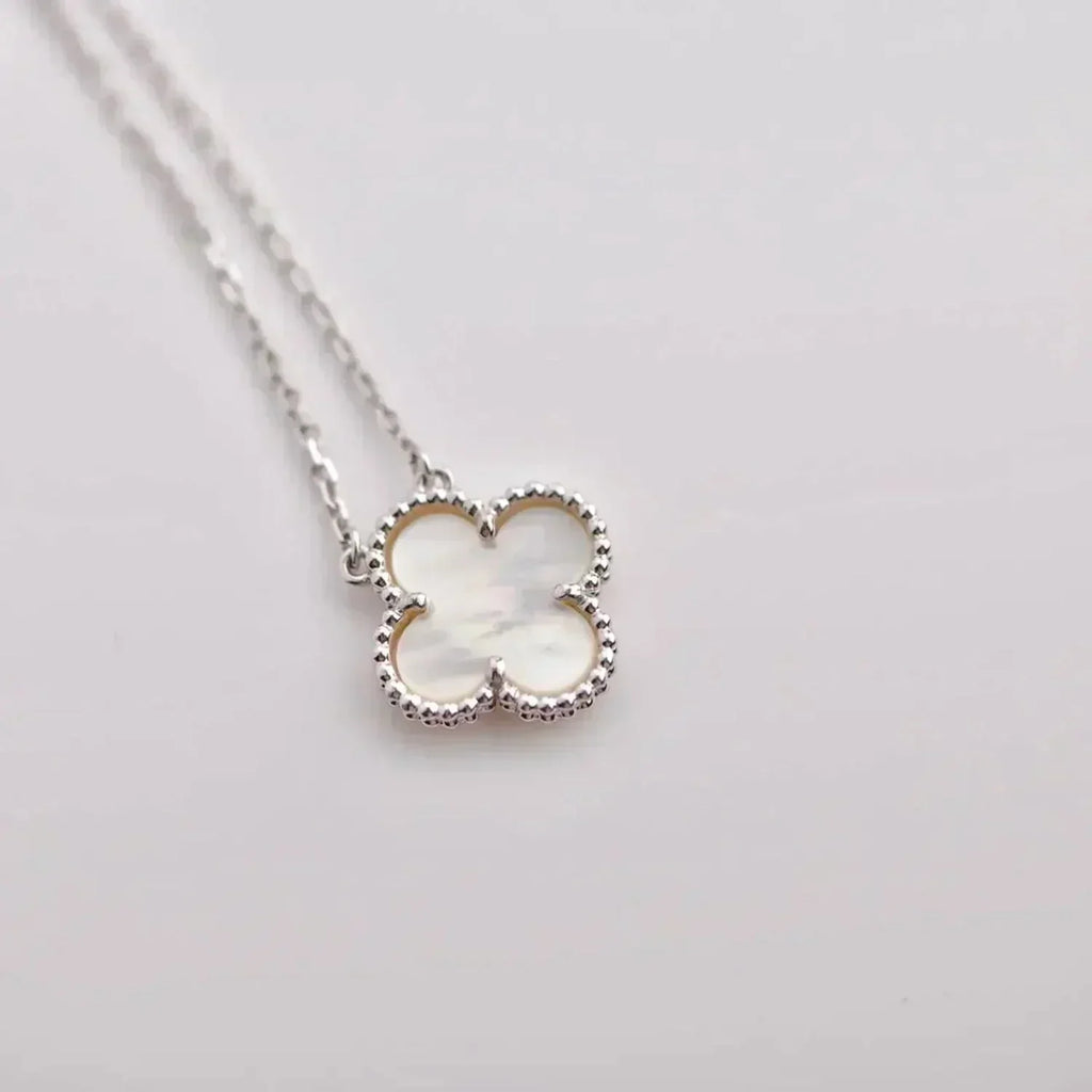 [Topon]CLOVER  15MM WHITE MOTHER-OF-PEARL SILVER