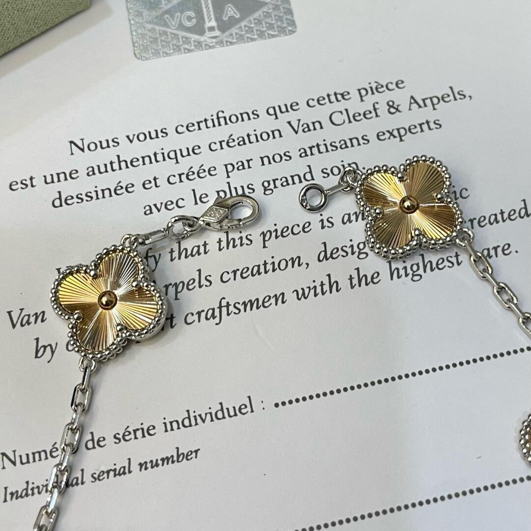[BIJOUX]CLOVER  5 MOTIFS  CHRISTMAS LIMITED EDITION BRACELET