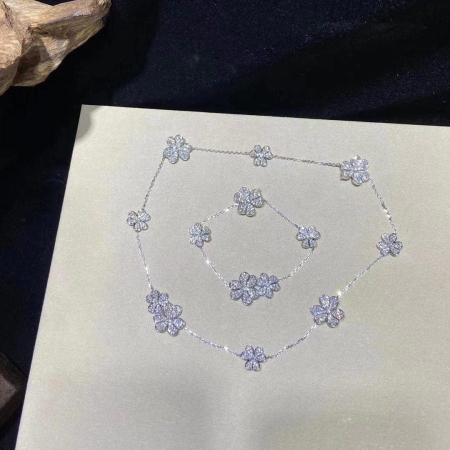 [BIJOUX]BRACELET FRIVOLE ARGENT 5 FLEURS