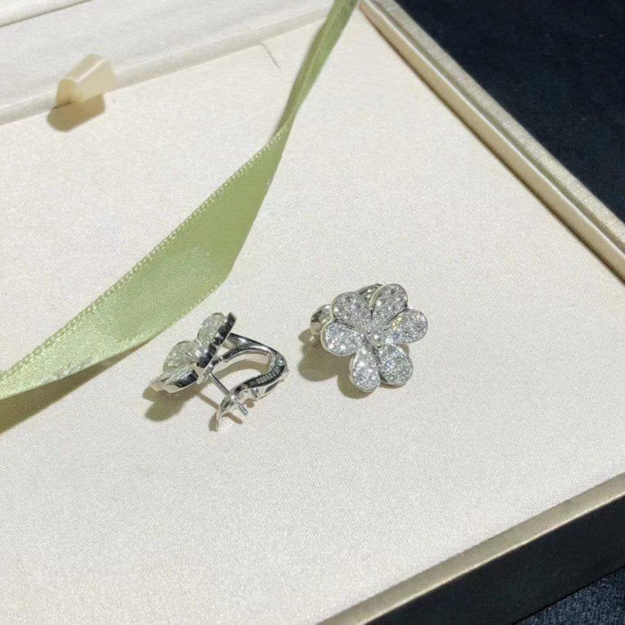 [BIJOUX]FRIVOLE SILVER FLOWER DIAMOND EARRINGS