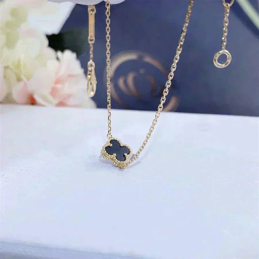 [BIJOUX]BRACELET FLEUR UNIQUE TRÈFLE ONYX