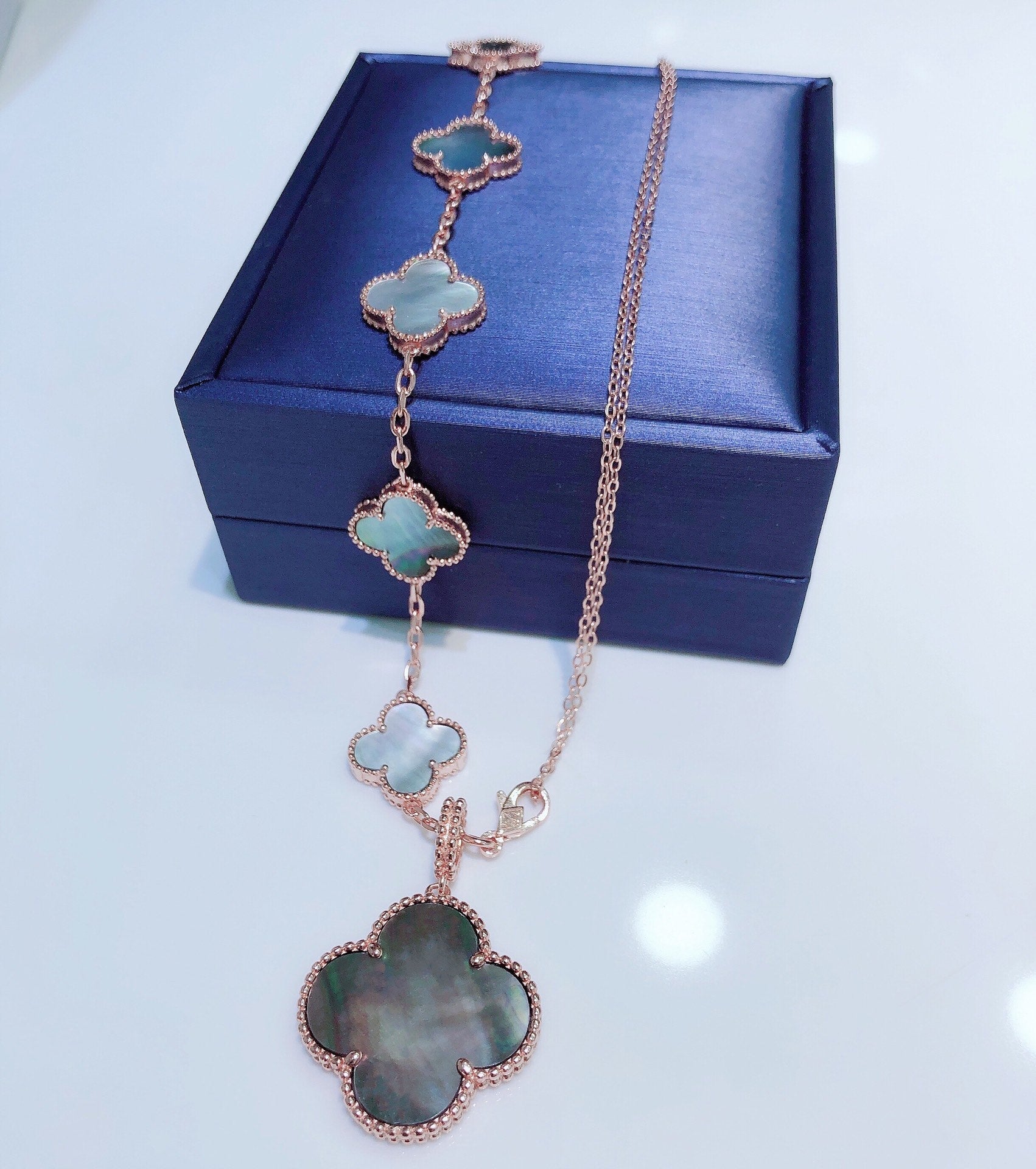 [BIJOUX]COMBINED BRACELET 5 MOTIFS AND NECKLACE DARK MOP ROSE GOLD