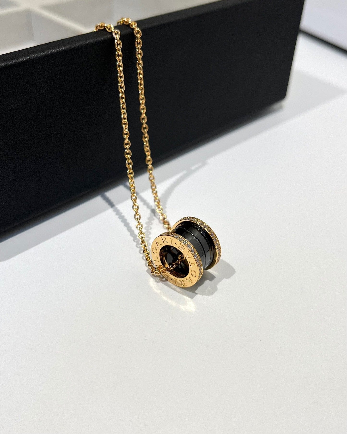 [BIJOUX]ZERO 1 BLACK CERAMIC DIAMOND PINK GOLD NECKLACE