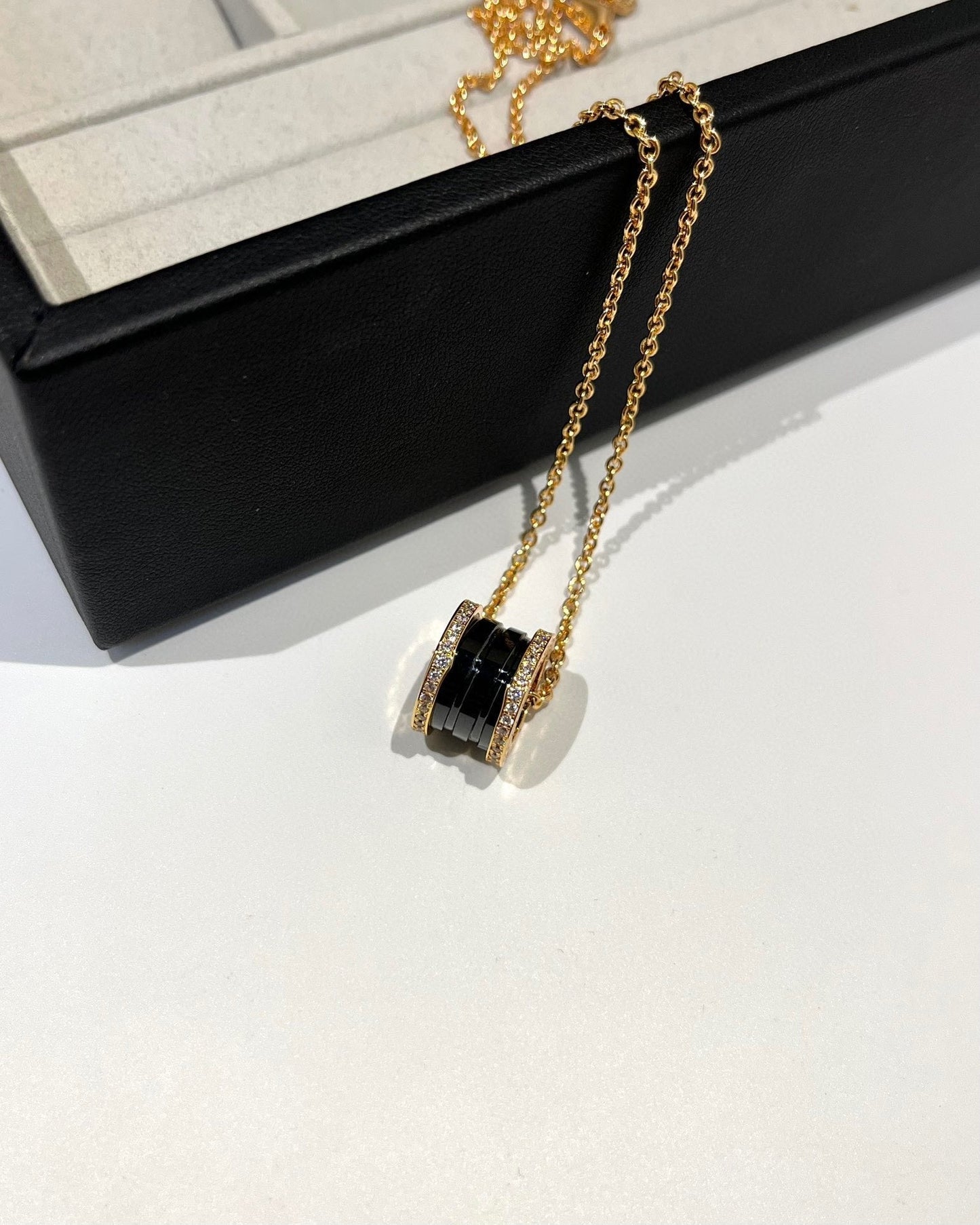 [BIJOUX]ZERO 1 BLACK CERAMIC DIAMOND PINK GOLD NECKLACE
